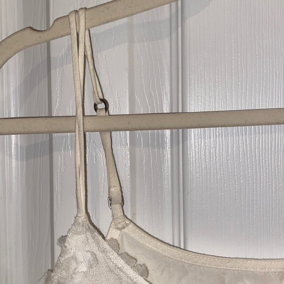 Abercrombie & Fitch - Lace crop top - Picture 4 of 6